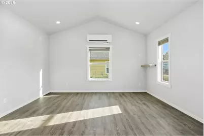 1211 E 10th St, The Dalles, OR 97058 - Photo 14