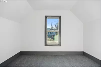 1211 E 10th St, The Dalles, OR 97058 - Photo 32