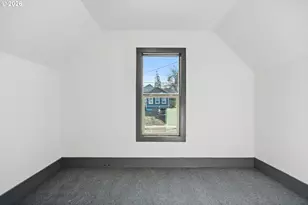 1211 E 10th St, The Dalles, OR 97058 - Photo 32