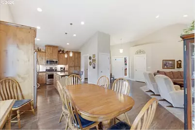 5635 Wigeon St, Salem, OR 97306 - Photo 16