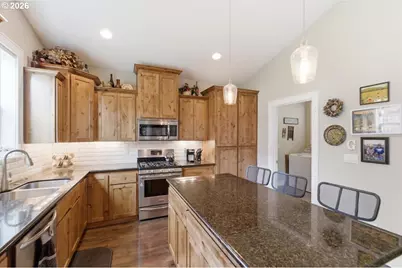 5635 Wigeon St, Salem, OR 97306 - Photo 10