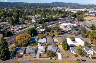 10911 SE Myrtle St, Milwaukie, OR 97222 - Photo 38