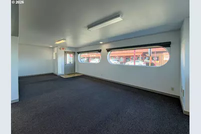 125 Baltimore Ave SE, Bandon, OR 97411 - Photo 18