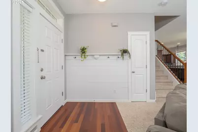 315 N Elm St, Yamhill, OR 97148 - Photo 8