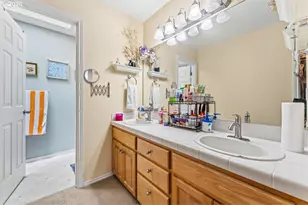 355 NE St Jean Pl, Hillsboro, OR 97124 - Photo 22