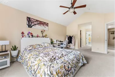 355 NE Saint Jean Pl, Hillsboro, OR 97124 - Photo 20