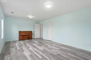 2536 Edgewater Dr, Woodburn, OR 97071 - Photo 46