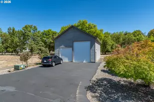 217 Old Garden Valley Rd, Roseburg, OR 97471 - Photo 38