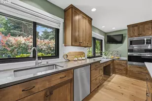 12395 NW Big Fir Cir, Portland, OR 97229 - Photo 12