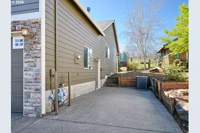 111 Breyonna Way, Silverton, OR 97381 - Photo 28