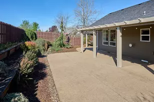 111 Breyonna Way, Silverton, OR 97381 - Photo 30