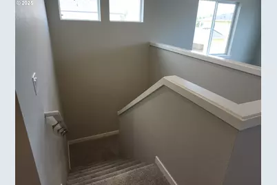 3096 Olympic St #15, Woodburn, OR 97071 - Photo 12