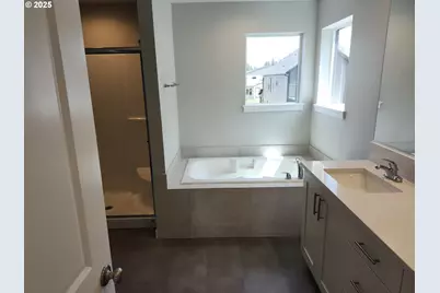 3096 Olympic St #15, Woodburn, OR 97071 - Photo 20