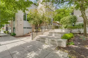 2018 NW 16th Ave, Portland, OR 97209 - Photo 40
