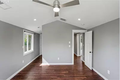 995 985 Garnet St NE, Salem, OR 97301 - Photo 42