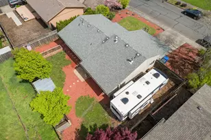 5021 Daniel St S, Salem, OR 97306 - Photo 10