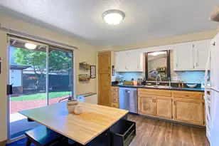 5021 Daniel St S, Salem, OR 97306 - Photo 30