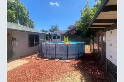 5021 Daniel St S, Salem, OR 97306 - Photo 40