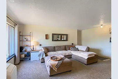 5021 Daniel St S, Salem, OR 97306 - Photo 24
