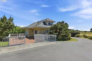 1337 Beach Loop Dr, Bandon, OR 97411 - Photo 40