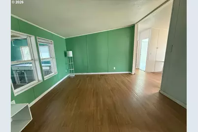 23200 NE Sandy Blvd #52, Wood Village, OR 97060 - Photo 8