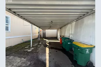 23200 NE Sandy Blvd #52, Wood Village, OR 97060 - Photo 20