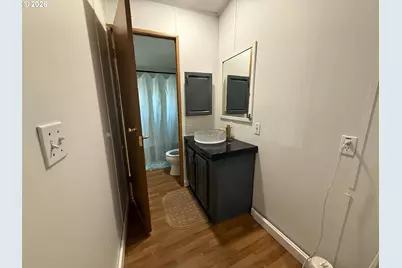 23200 NE Sandy Blvd #52, Wood Village, OR 97060 - Photo 14