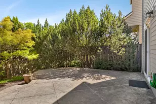 16985 NW Shadow Hills Ln, Beaverton, OR 97006 - Photo 36