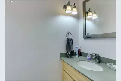 7905 SW 184th Ave, Beaverton, OR 97007 - Photo 18