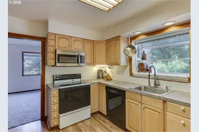 7905 SW 184th Ave, Beaverton, OR 97007 - Photo 12