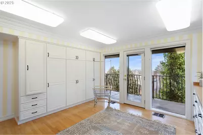 1040 SW Myrtle Dr, Portland, OR 97201 - Photo 42