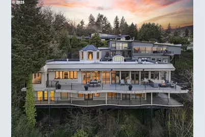 1040 SW Myrtle Dr, Portland, OR 97201 - Photo 1