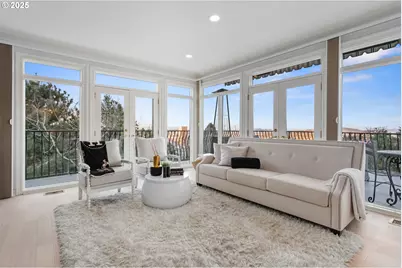 1040 SW Myrtle Dr, Portland, OR 97201 - Photo 30