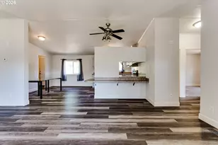 34191 El Roble Ave, Eugene, OR 97405 - Photo 8