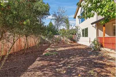 10130 SW Cynthia St, Beaverton, OR 97008 - Photo 36