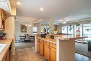 490 Knoll Terrace Dr, Canyonville, OR 97417 - Photo 14