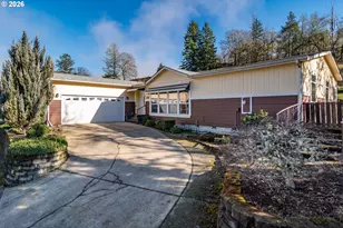 490 Knoll Terrace Dr, Canyonville, OR 97417 - Photo 2