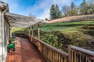 490 Knoll Terrace Dr, Canyonville, OR 97417 - Photo 34