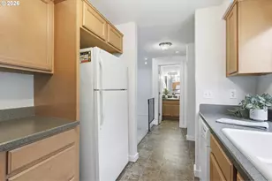 5403 SW Vacuna St, Portland, OR 97219 - Photo 14