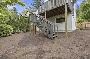 5403 SW Vacuna St, Portland, OR 97219 - Photo 32