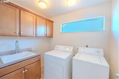 2514 Baines Blvd, Hubbard, OR 97032 - Photo 22