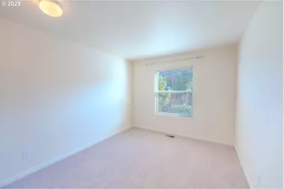 2514 Baines Blvd, Hubbard, OR 97032 - Photo 20