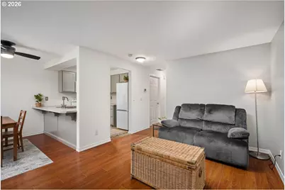 15988 SW Roth Dr, Beaverton, OR 97078 - Photo 8