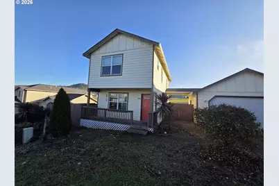 151 NE Plum Ridge Dr, Winston, OR 97496 - Photo 6