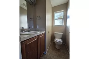 151 NE Plum Ridge Dr, Winston, OR 97496 - Photo 12