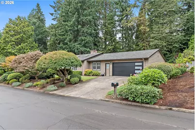 2615 SW Scenic Dr, Portland, OR 97225 - Photo 42
