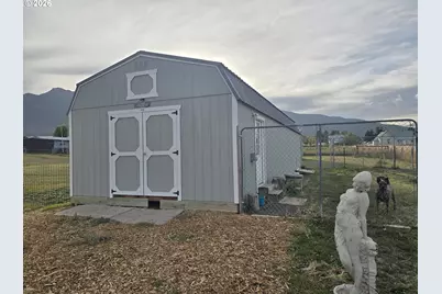 82168 Eggleson Ln, Enterprise, OR 97828 - Photo 14