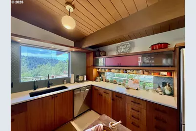 2203 Lorane Hwy, Eugene, OR 97405 - Photo 4