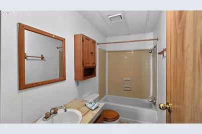 1901 Kalmia St, Sweet Home, OR 97386 - Photo 20