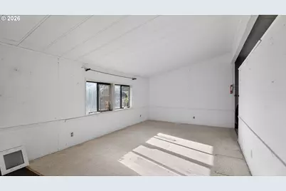 1901 Kalmia St, Sweet Home, OR 97386 - Photo 8